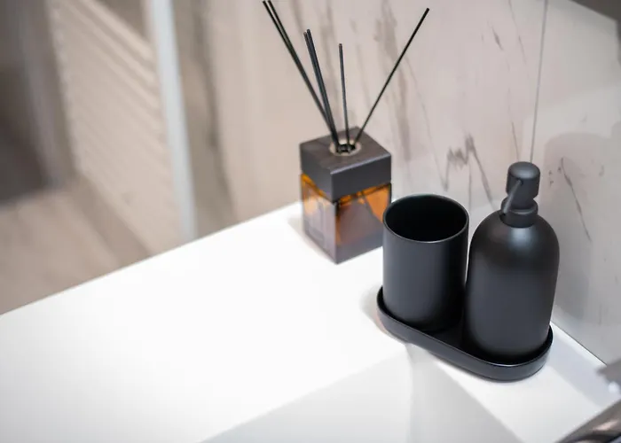 Dei Venti - Fohn By Curtiaffitti * Pianello Del Lario