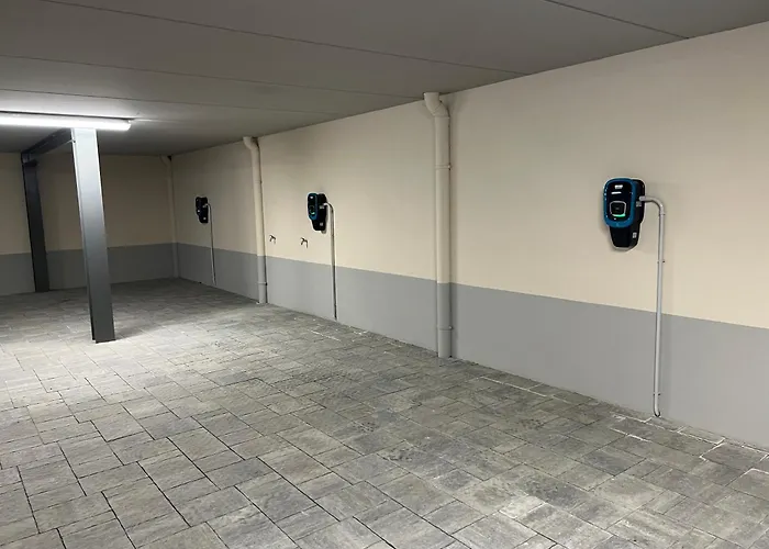 Dei Venti - Fohn By Curtiaffitti * Pianello Del Lario