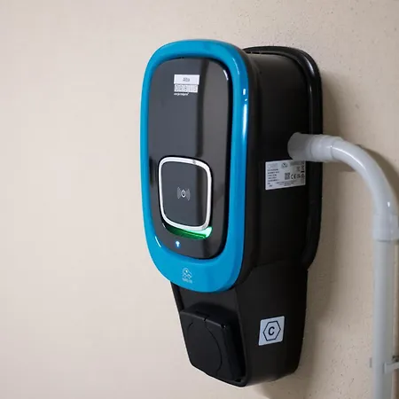 Dei Venti - Fohn By Curtiaffitti * Pianello Del Lario