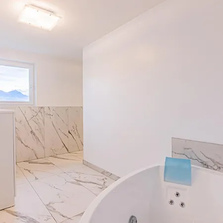 Dei Venti - Fohn By Curtiaffitti *